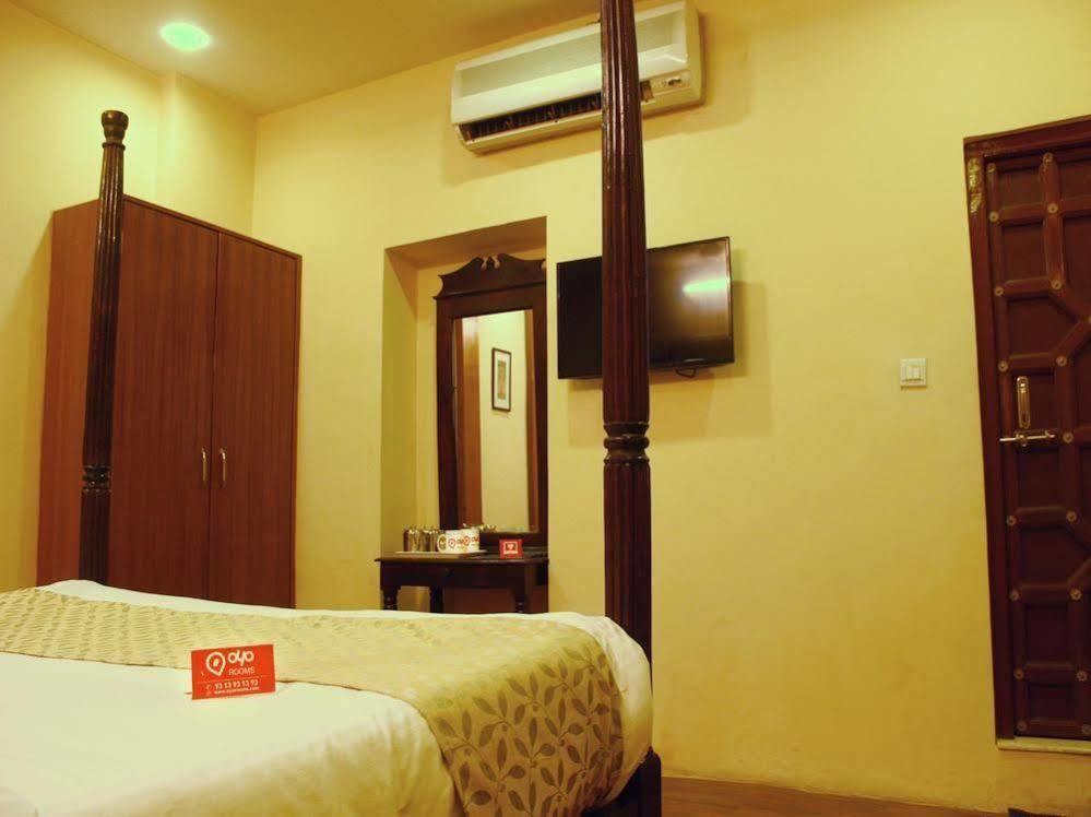 Oyo 1159 Hotel Chandra Prakash Udaipur Kültér fotó