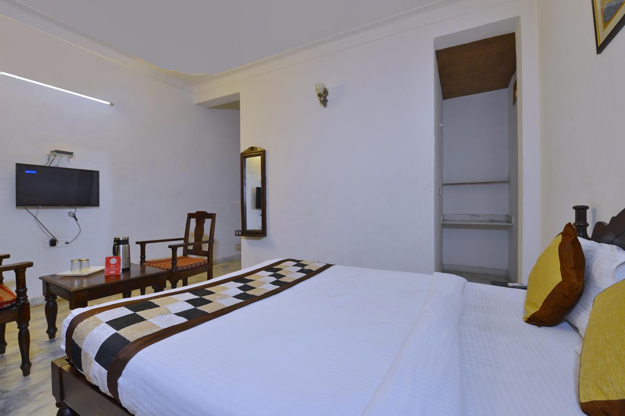 Oyo 1159 Hotel Chandra Prakash Udaipur Kültér fotó