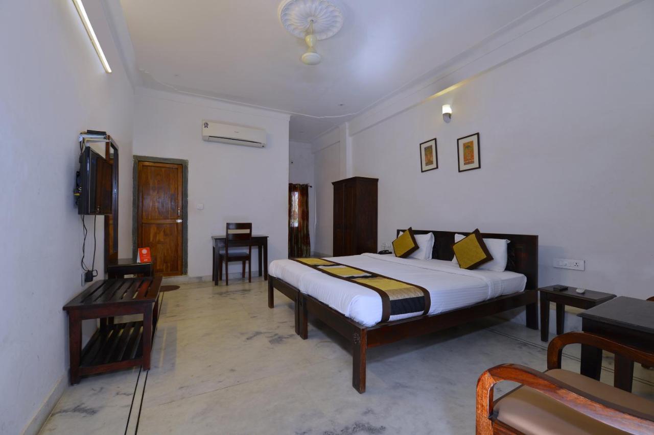 Oyo 1159 Hotel Chandra Prakash Udaipur Kültér fotó